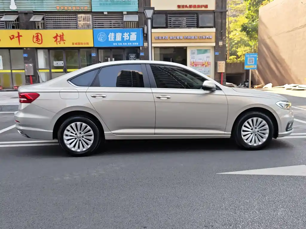Volkswagen Lavida — миниатюра 14
