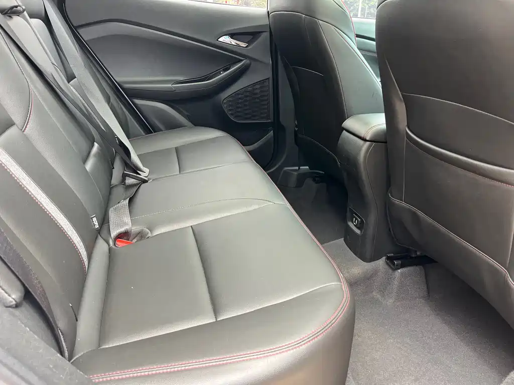 Chevrolet Trax — миниатюра 10
