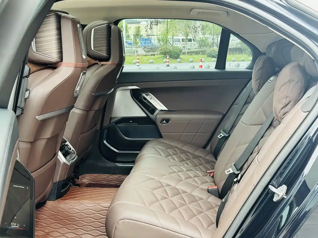 BMW 7 Series — фотографии объявления, Фото 15