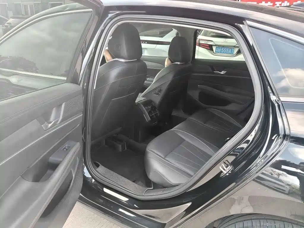 Volkswagen Passat — миниатюра 5