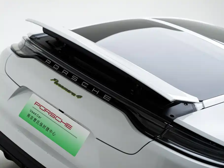 Porsche Panamera Hybrid — миниатюра 8