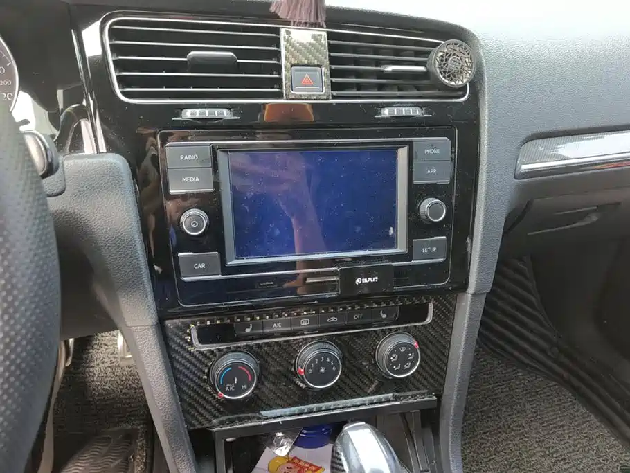 Volkswagen Golf — миниатюра 13