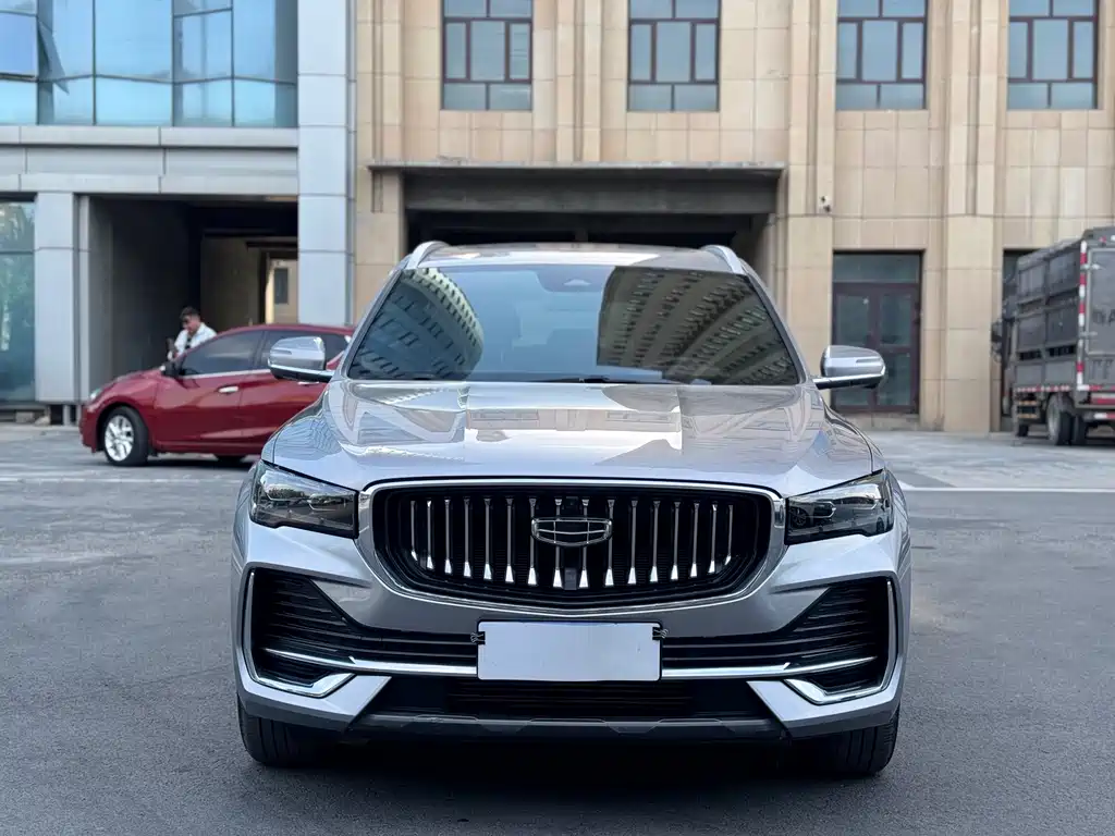 Geely Xingyue L — миниатюра 2