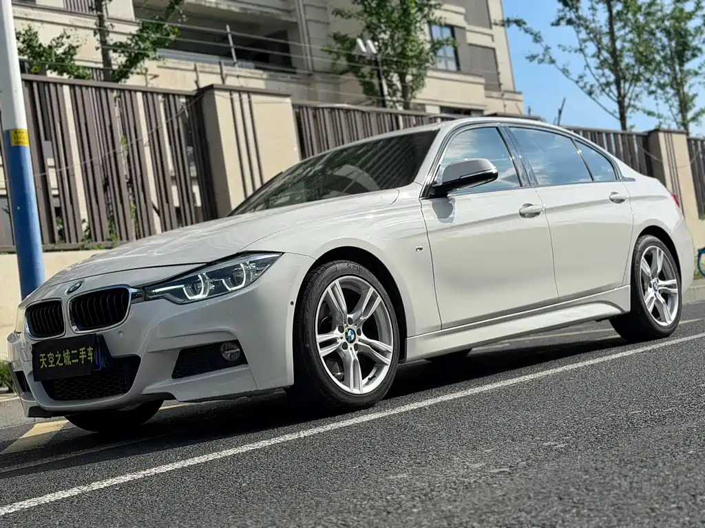 BMW 3 Series — миниатюра 3