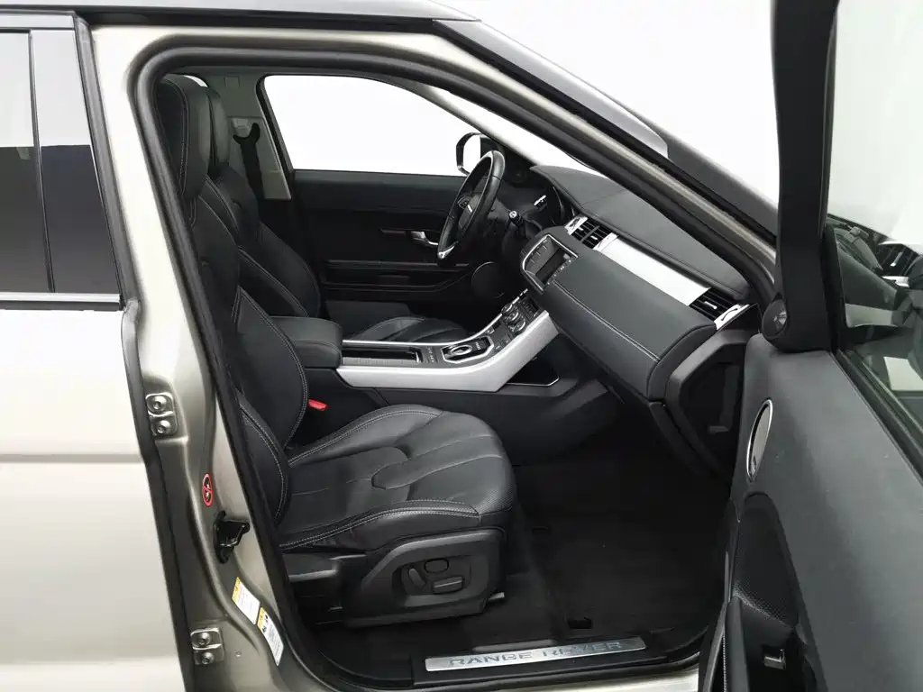 Land Rover Evoque (Import) — миниатюра 23