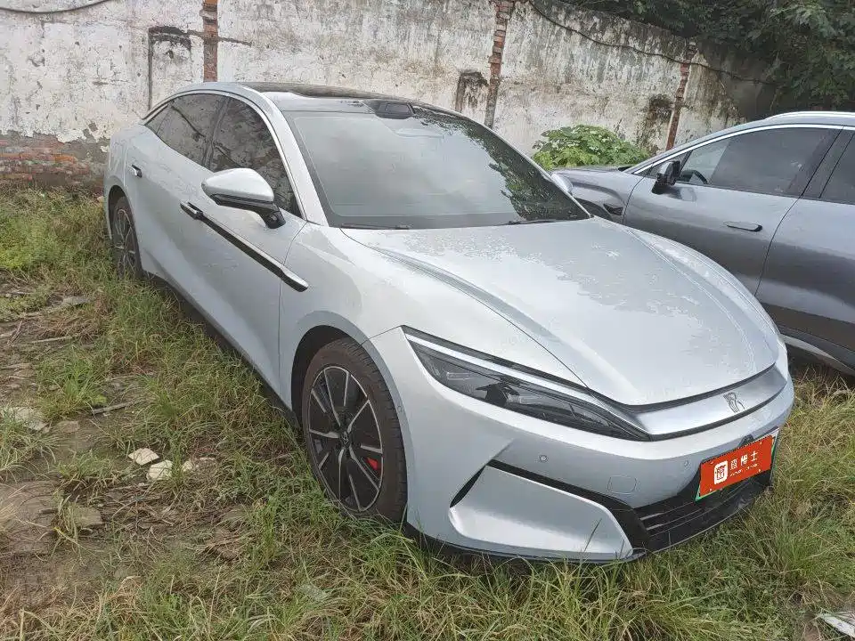 BYD Han L — миниатюра 2