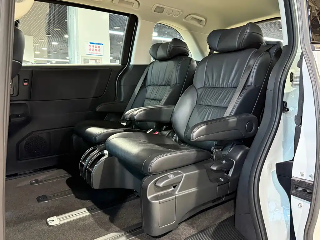 Honda Odyssey — миниатюра 6