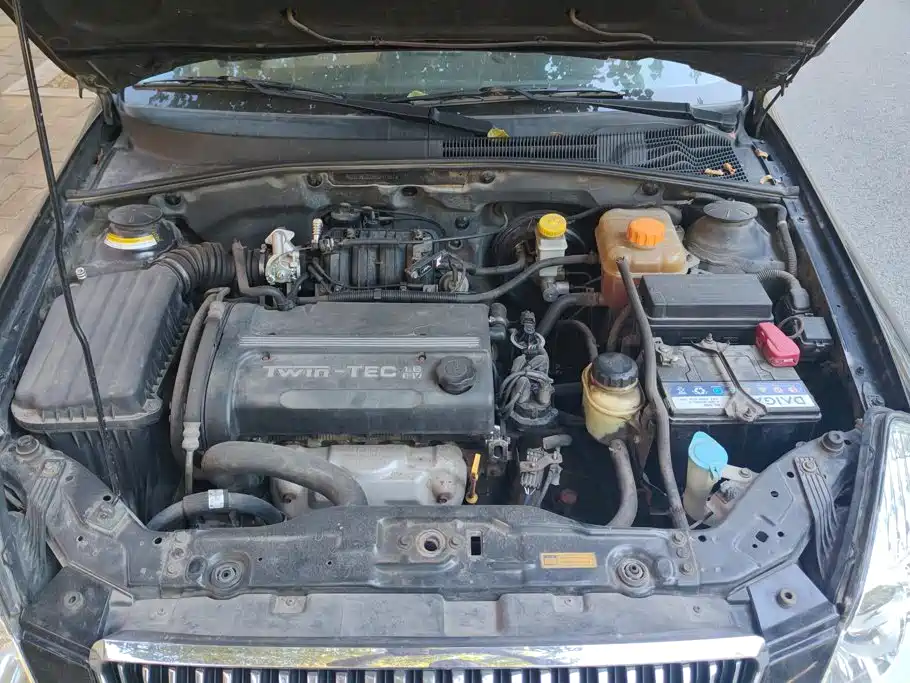 Buick Excelle — миниатюра 10