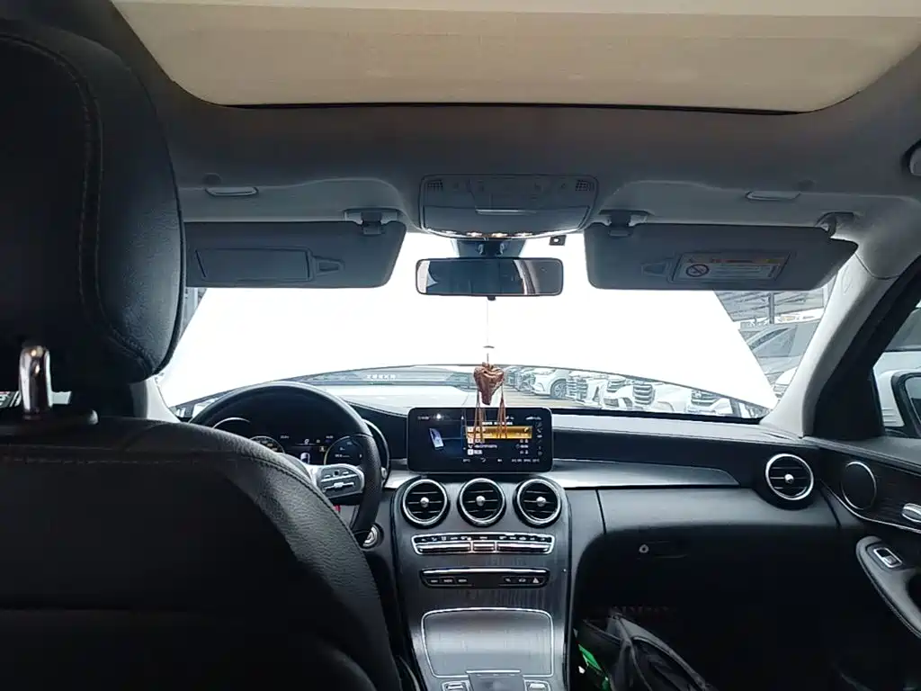 Mercedes-Benz C-Class — миниатюра 18