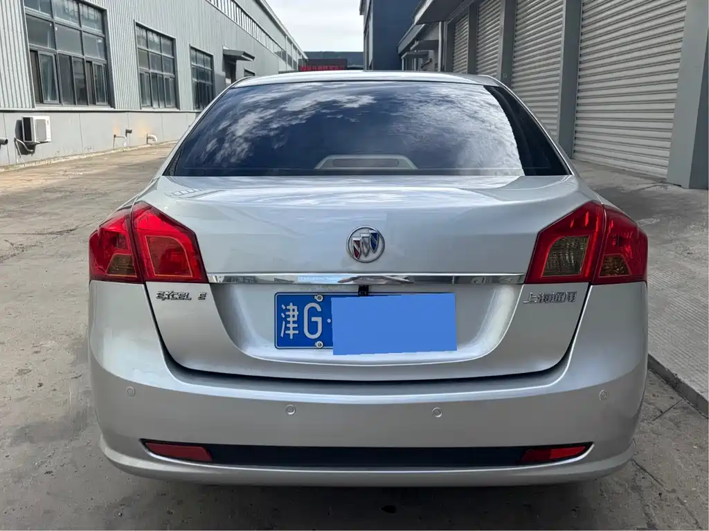 Buick Excelle — миниатюра 9