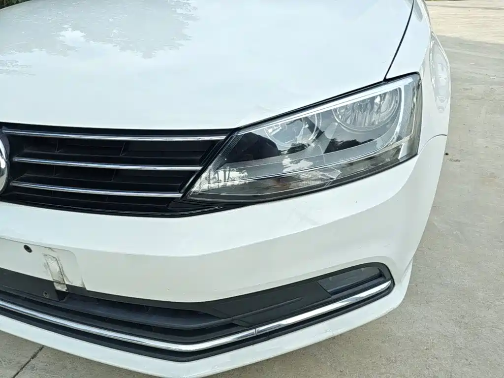 Volkswagen Sagitar — миниатюра 24