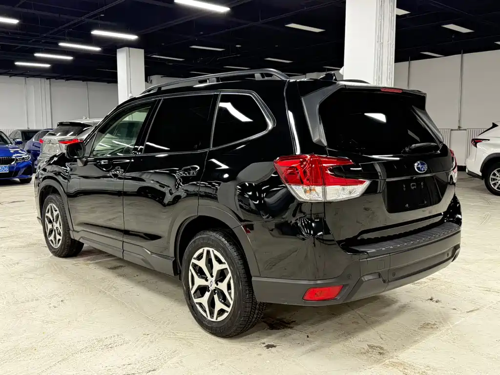 SUBARU FORESTER