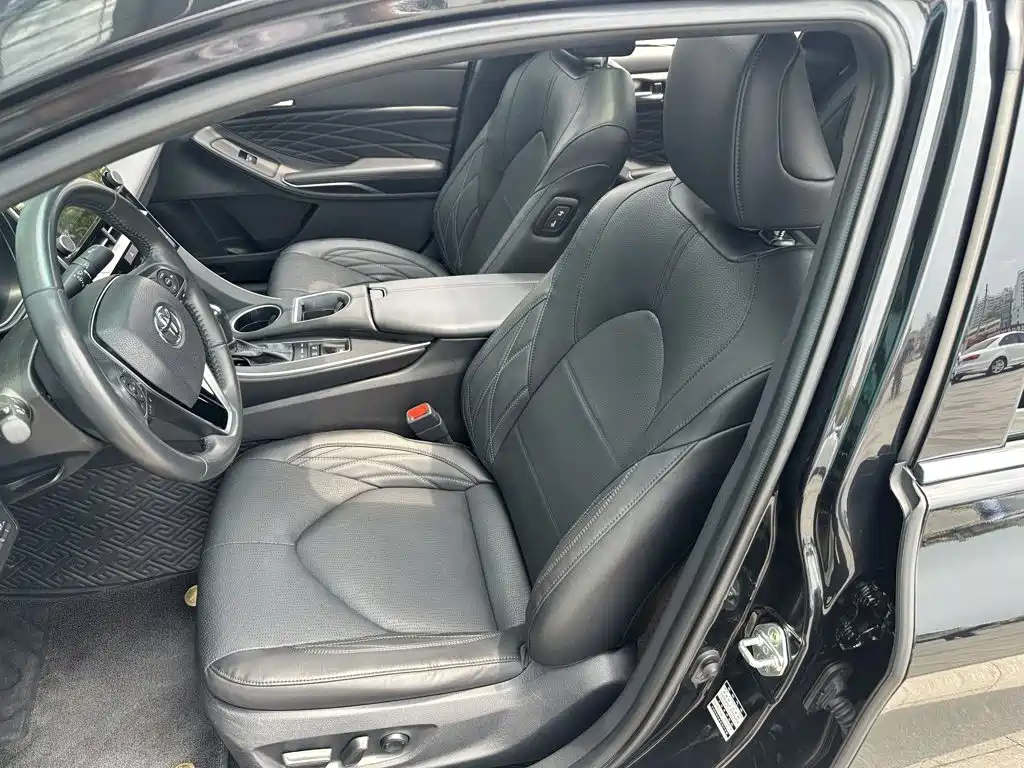 Toyota Avalon — миниатюра 13