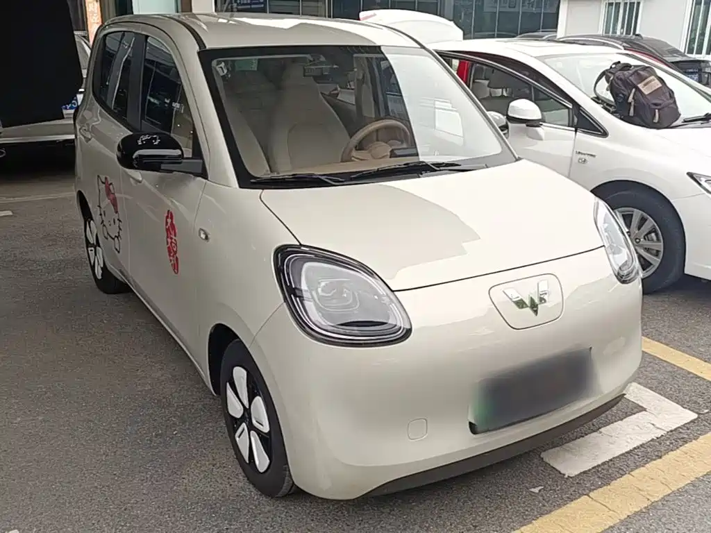 Wuling MINIEV — миниатюра 4
