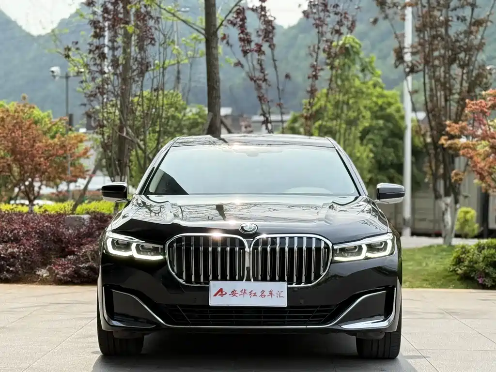 BMW 7 Series 7 2021 740Li Lead Luxury
