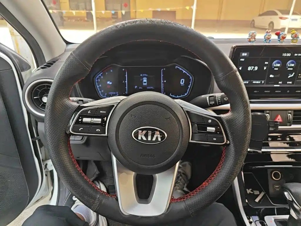 Kia K3 — миниатюра 11