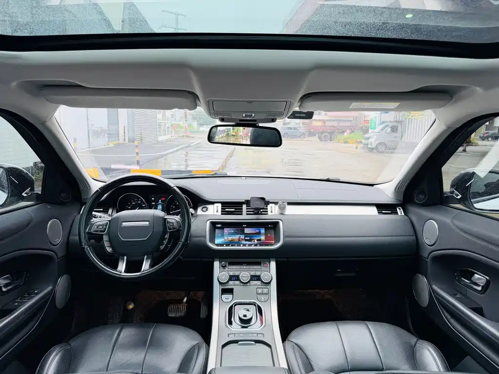 Land Rover Evoque — миниатюра 14
