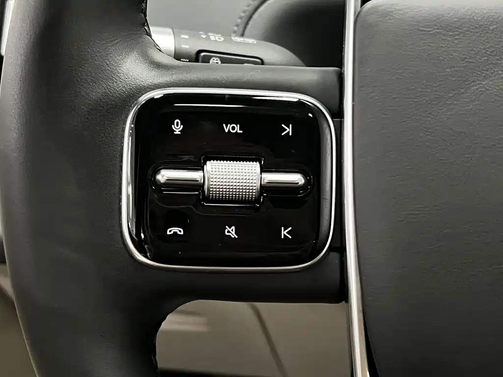 Li Auto Li L9 — миниатюра 41