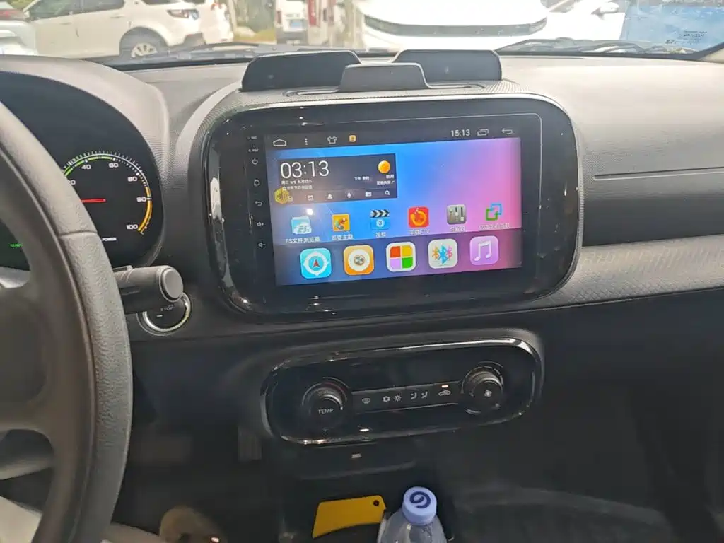 Roewe Clever — миниатюра 13