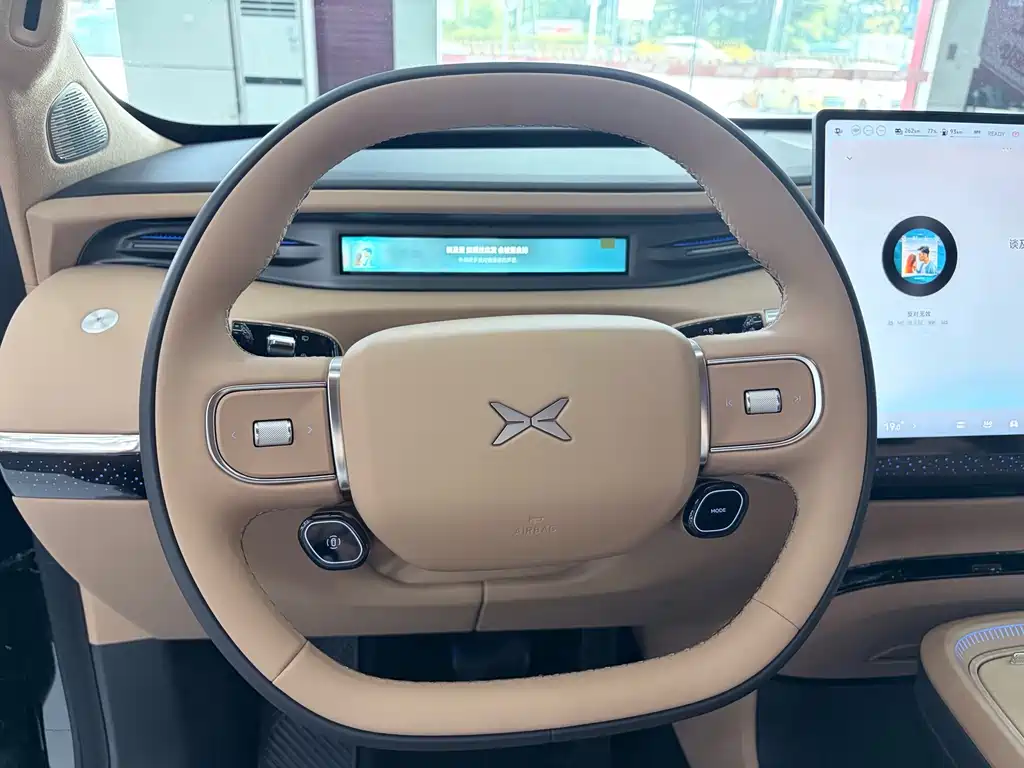 XPeng GX — миниатюра 11