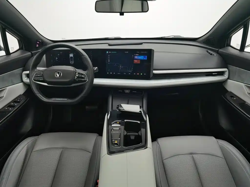 Changan UNI-T — миниатюра 5
