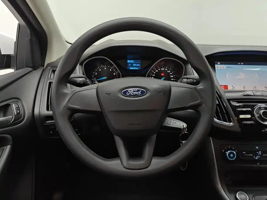 Ford Focus — миниатюра 15