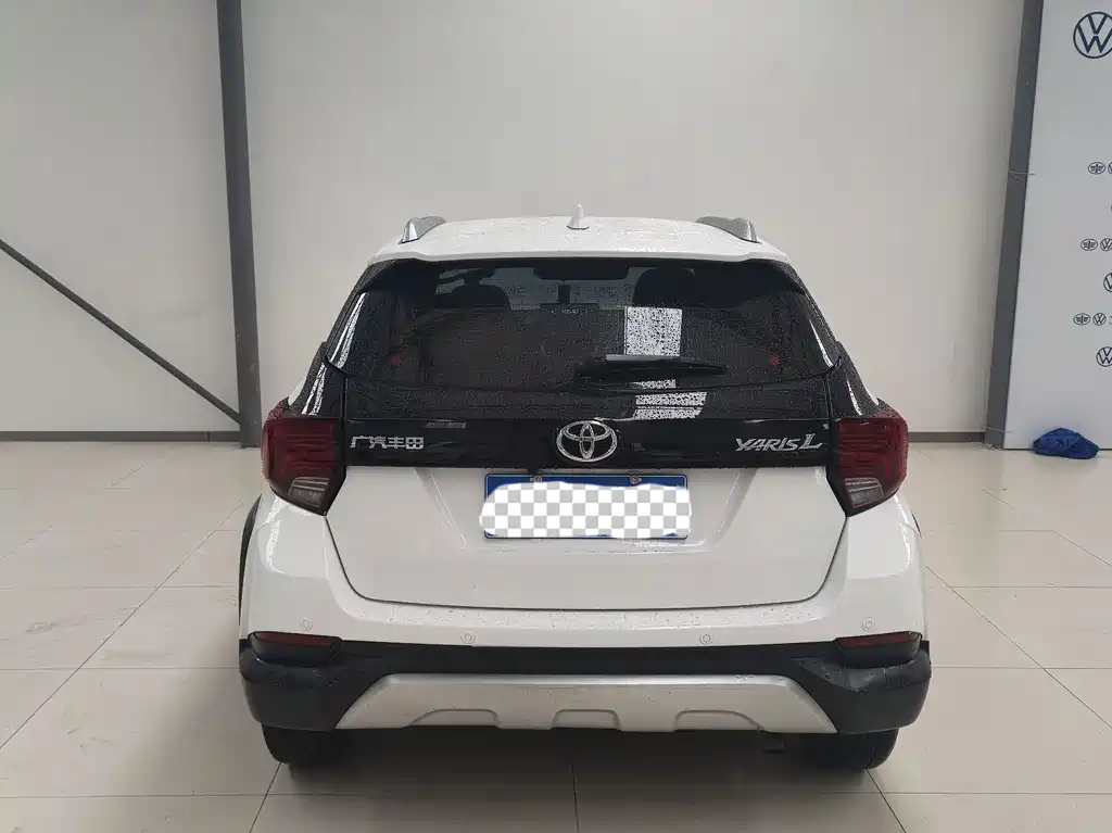 TOYOTA YARIS L ZHIXUAN