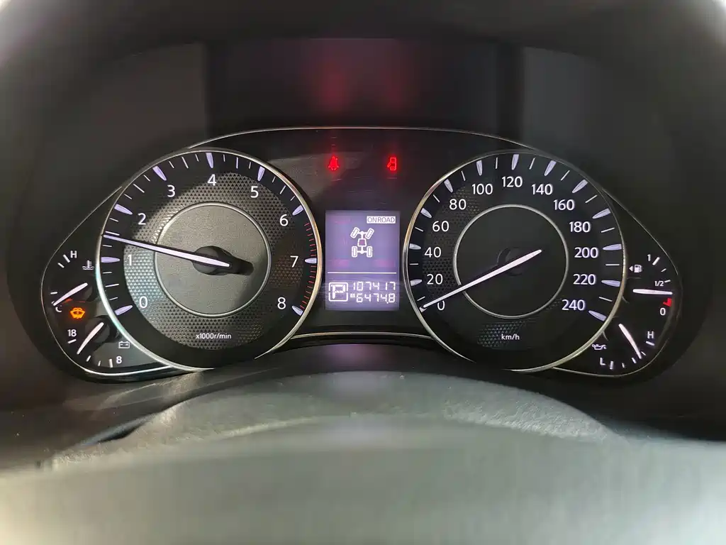 Nissan Patrol — миниатюра 11