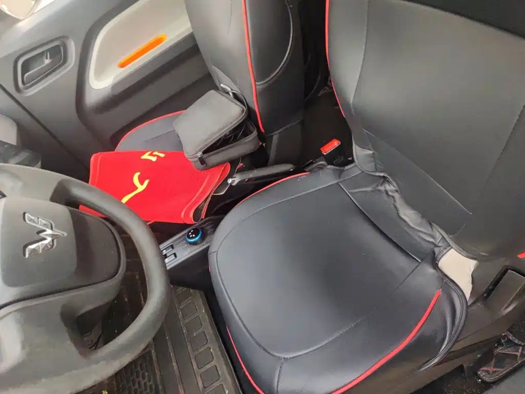 Wuling MINIEV — миниатюра 17