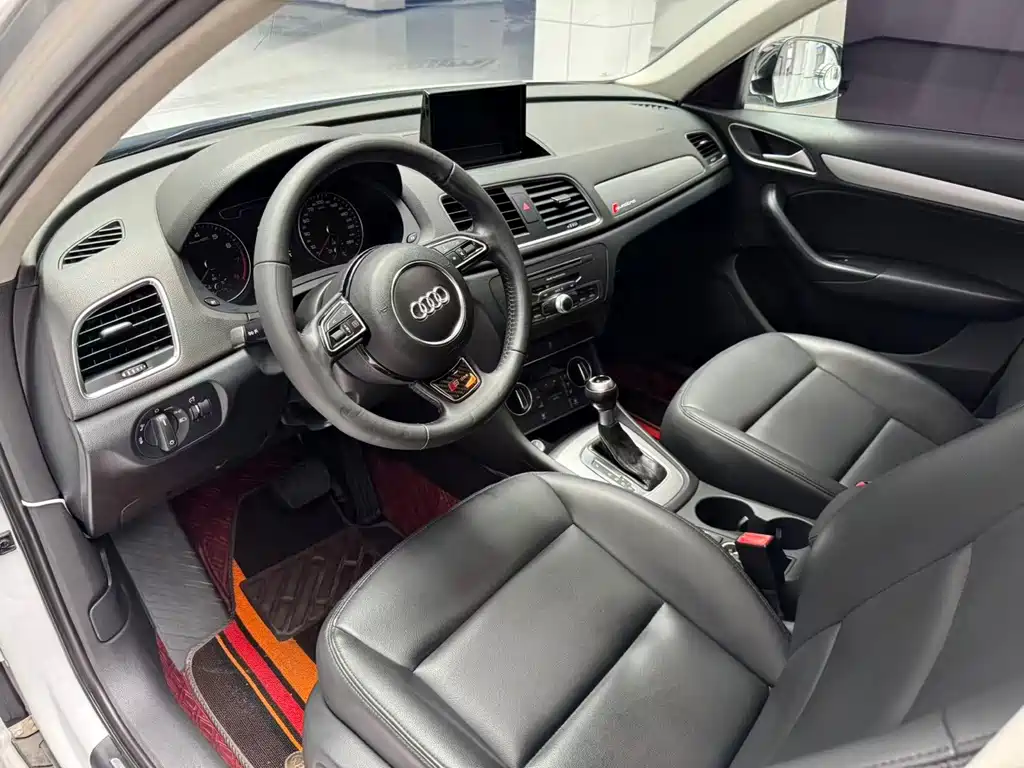 Audi Q3 — миниатюра 11