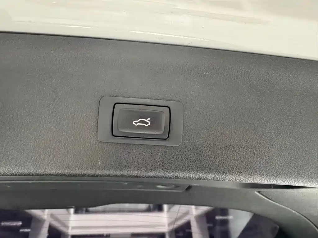 Audi Q3 — миниатюра 24