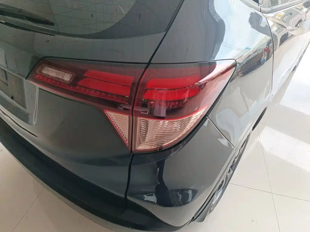 Honda Vezel — миниатюра 8