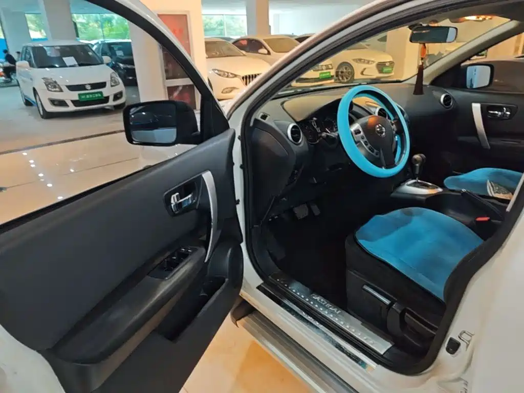 Nissan Qashqai — миниатюра 12