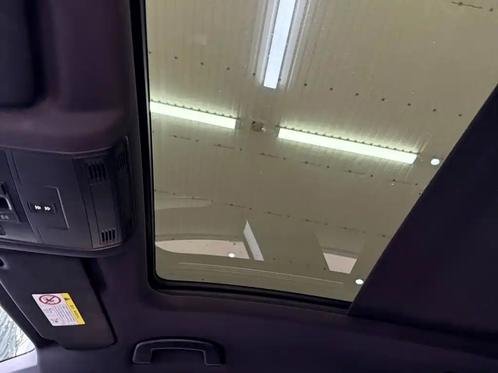 Volkswagen T-Roc — миниатюра 15