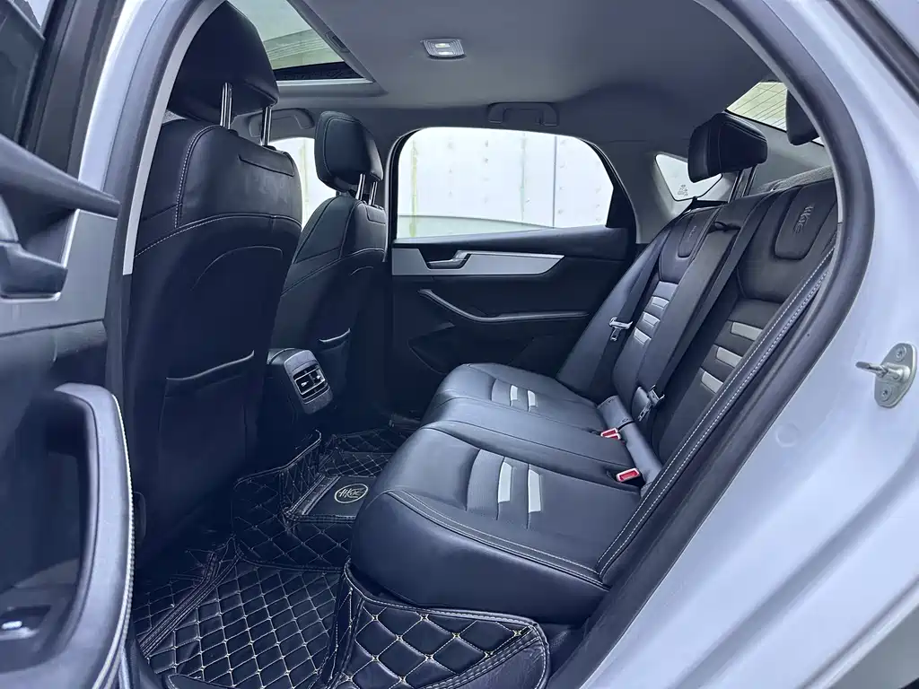 BYD Qin Pro NEV — миниатюра 9