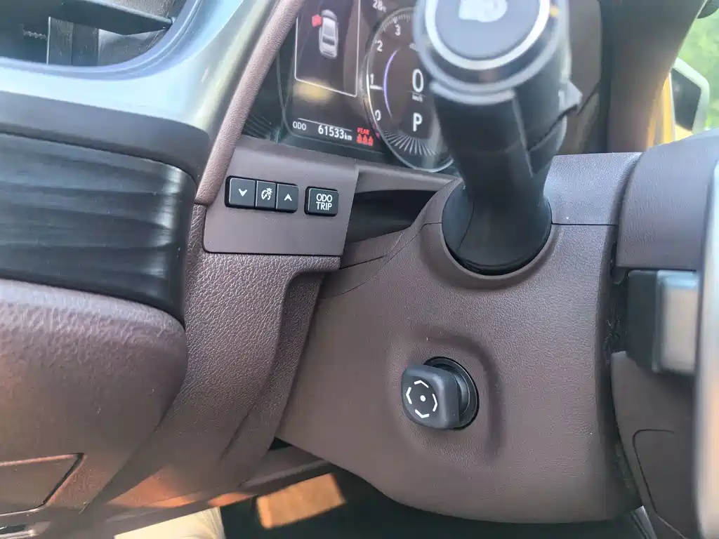 Lexus ES — миниатюра 19