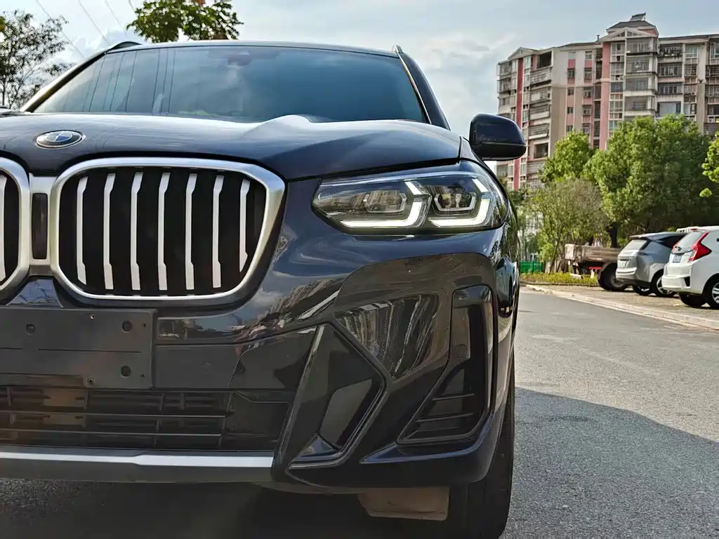 BMW X3 — миниатюра 16