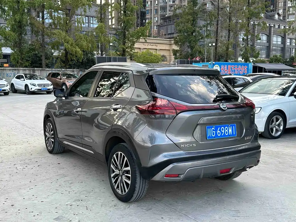 Nissan Kicks — миниатюра 12