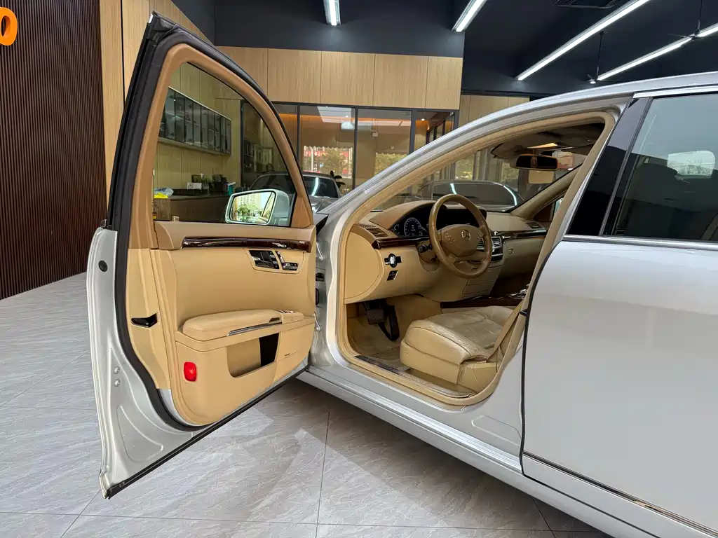 Mercedes-Benz S-Class S 2010 S 350 L Luxury