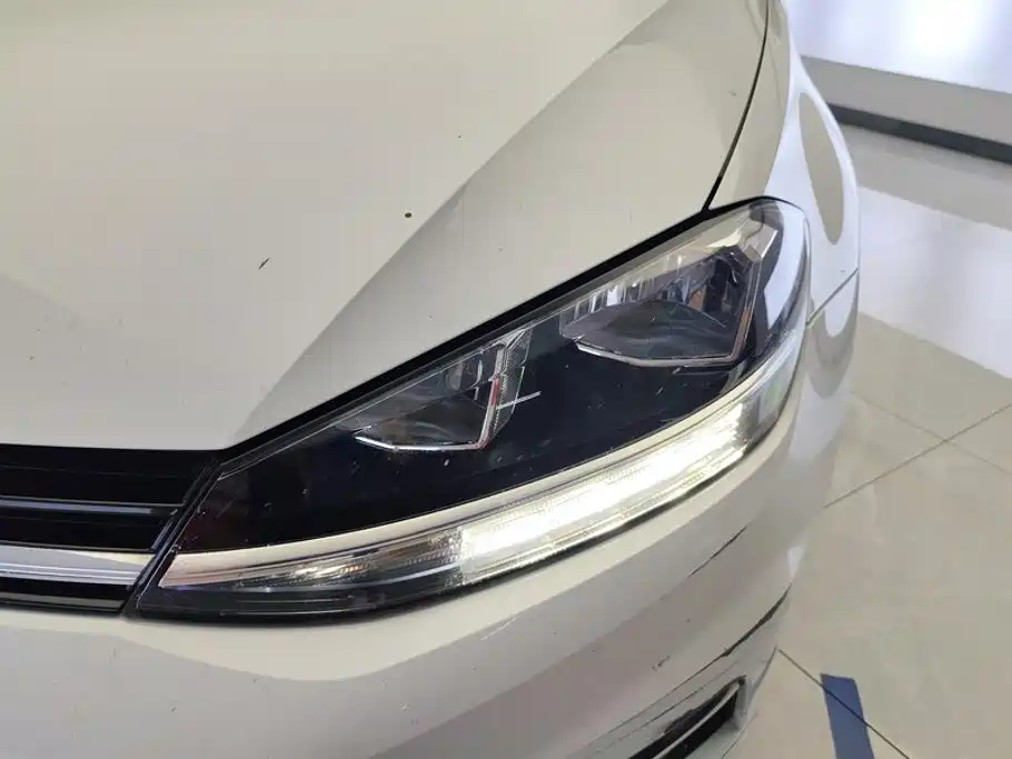 Volkswagen Golf — миниатюра 5