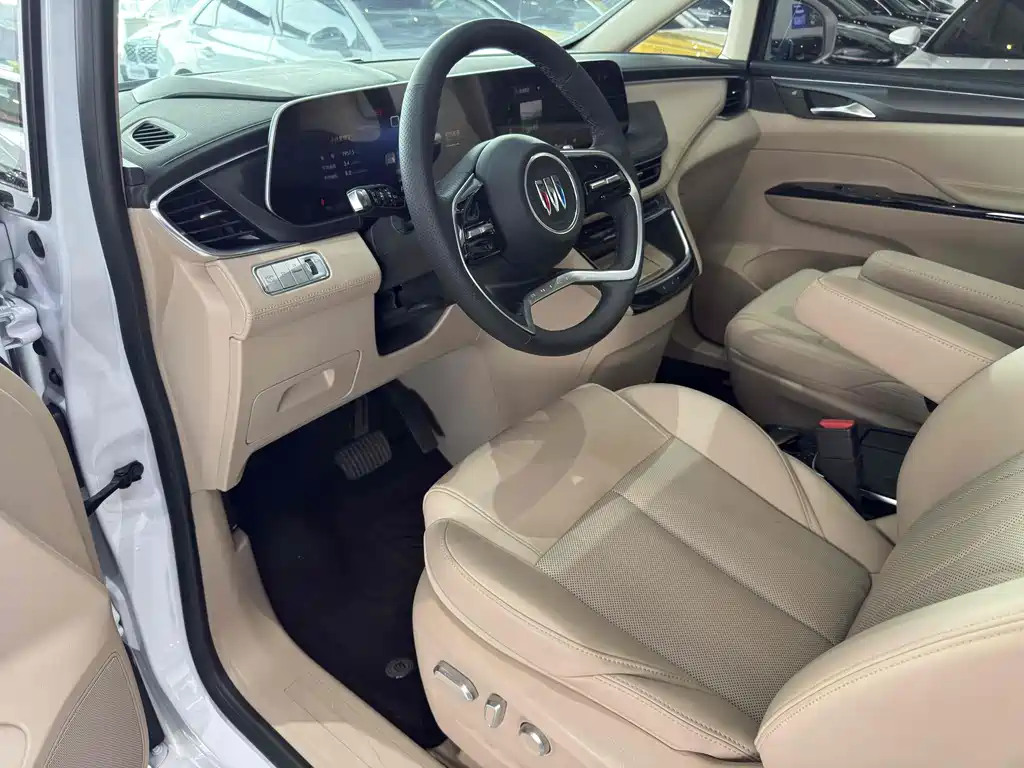 BUICK GL8 NEW ENERGY