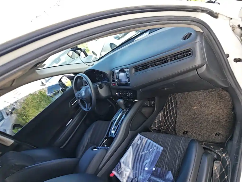 Honda Vezel — миниатюра 9