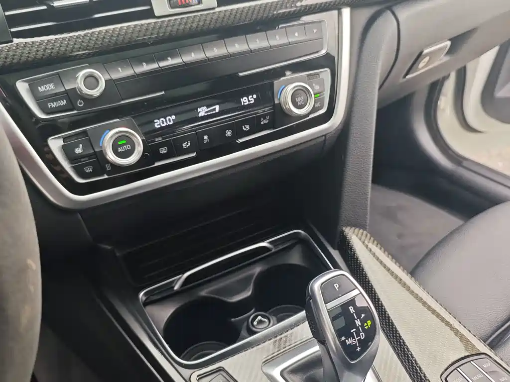 BMW 3 Series GT — миниатюра 16