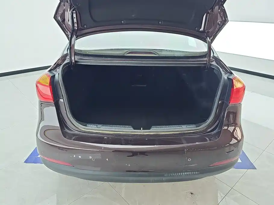 Kia K3 — миниатюра 4
