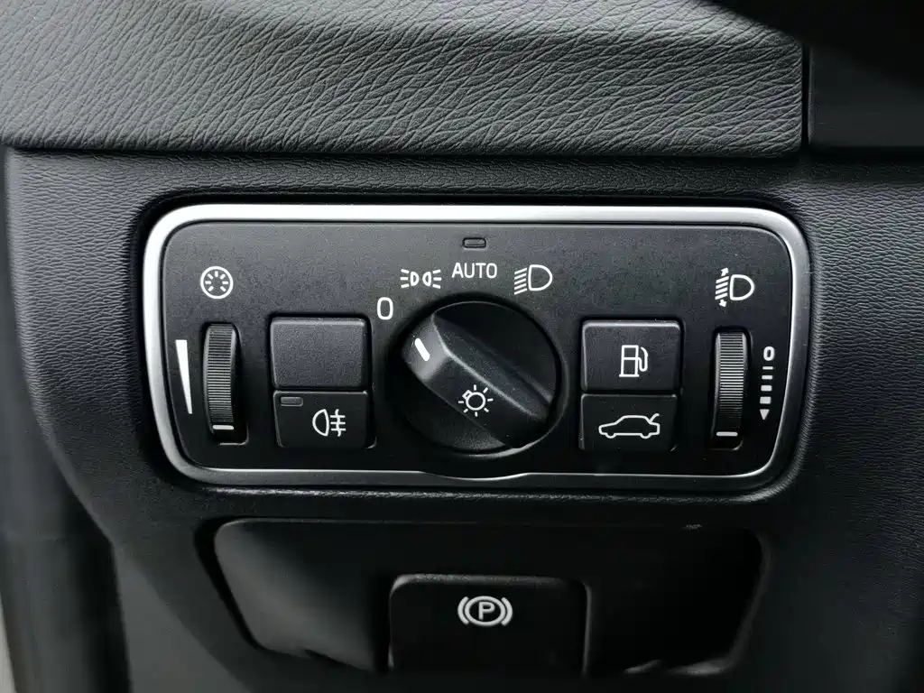 Volvo S60 — миниатюра 21