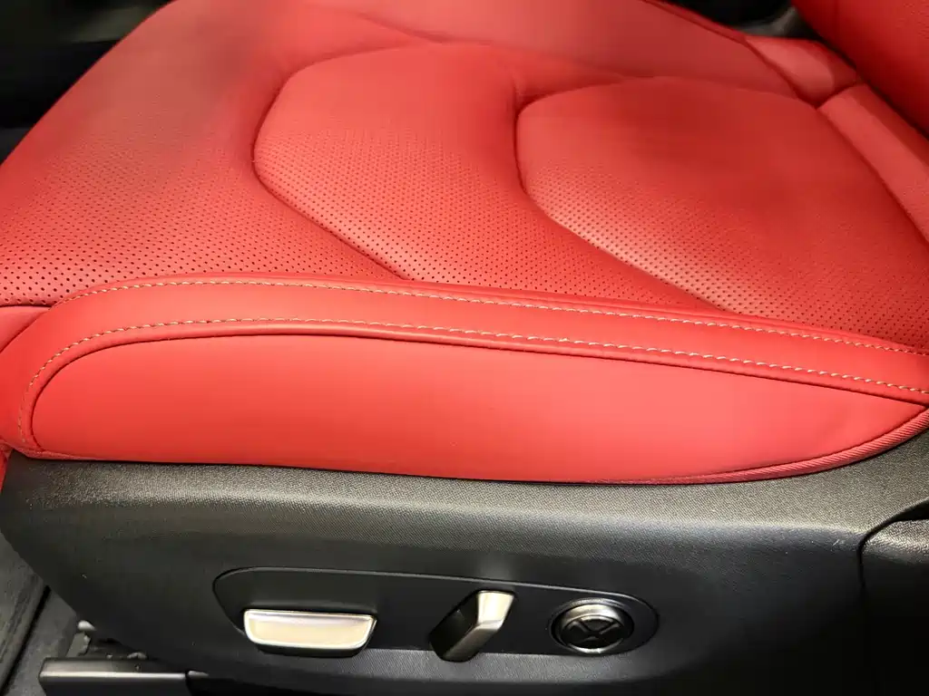 Xiaomi SU7 — миниатюра 5