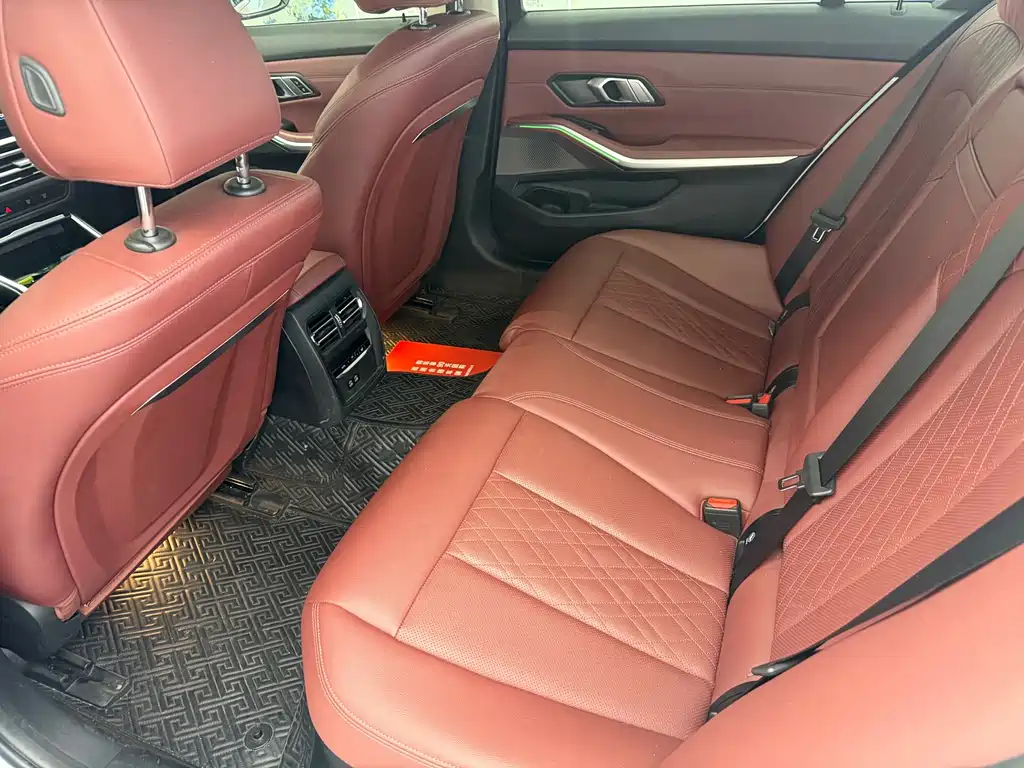 BMW i3 — миниатюра 12
