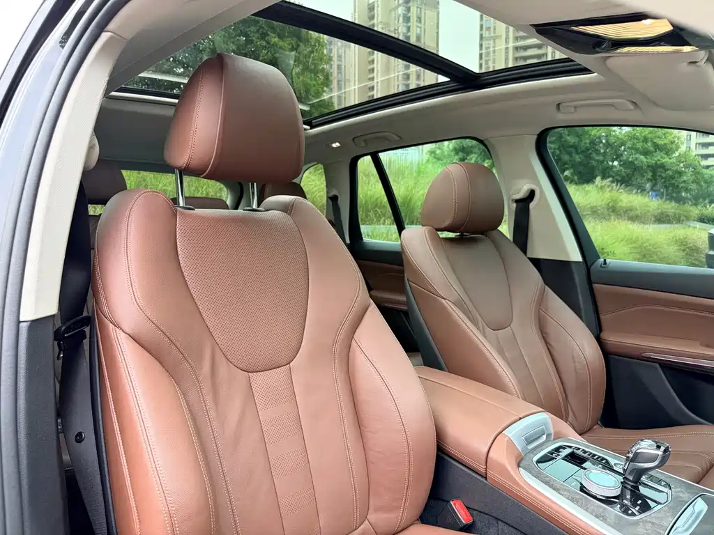 BMW X5 (Import) — миниатюра 16