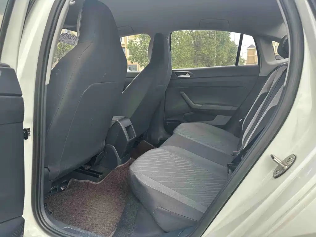 Volkswagen Lavida — миниатюра 8