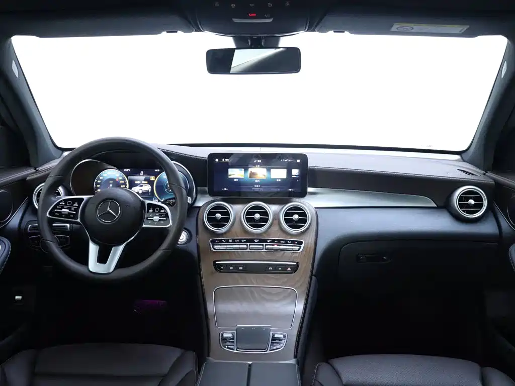 Mercedes-Benz GLC — миниатюра 13